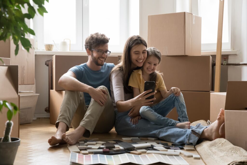 Positive,Parents,And,Happy,Kids,Taking,Moving,Selfie,On,Smartphone, Positive,Parents,And,Happy,Kids,Taking,Moving,Selfie,On,Smartphone,